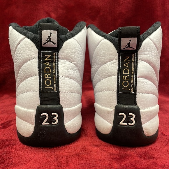 NIKE AIR JORDAN 12 RETRO - Picture 2 of 11